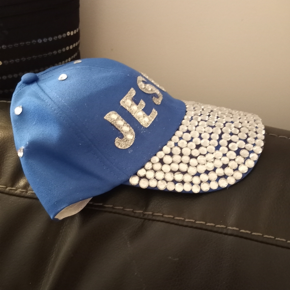 Baseball cap - Picture 2 of 3